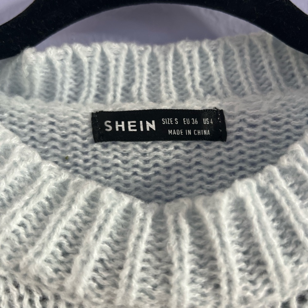 Cottagecore light blue strawberry knit sweater - Picture 3 of 3